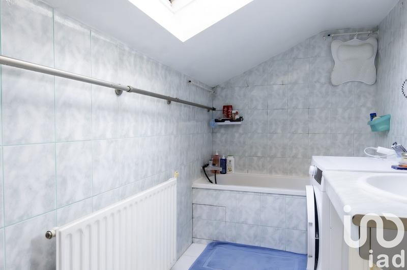 Maison - 85 m² - 5 pièces