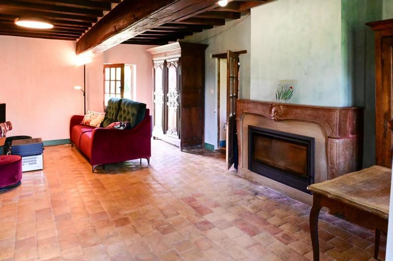 Propriété - 200 m² - 8 pièces