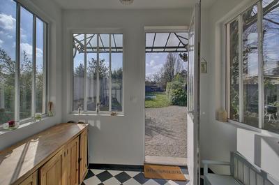 Maison - 239 m² - 7 pièces