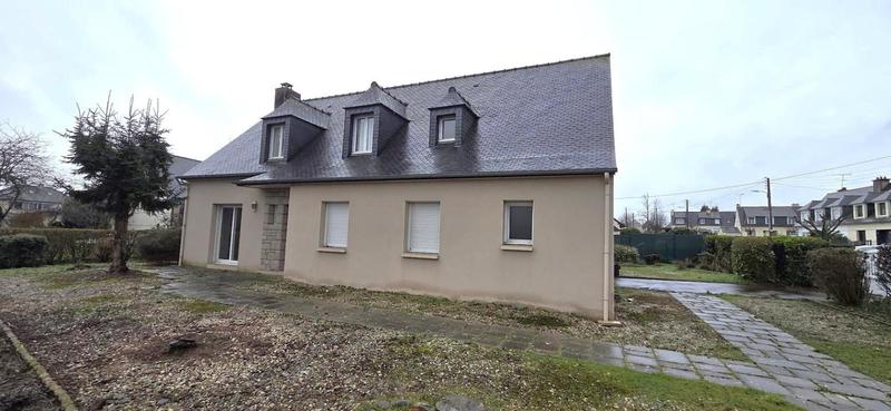 Maison - 130 m² - 7 pièces