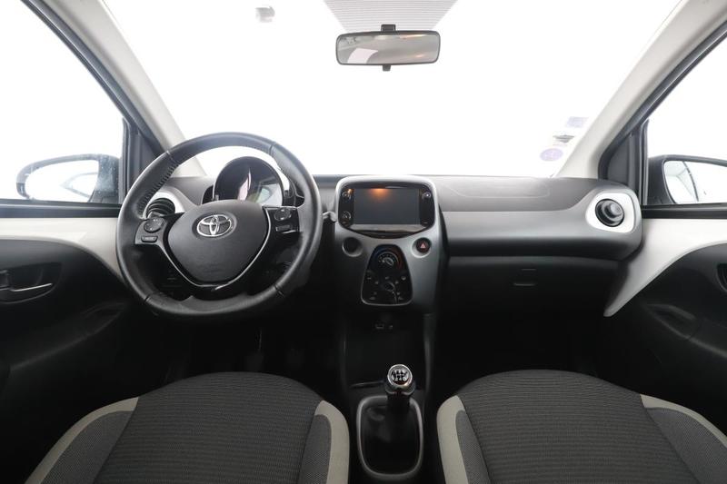 Toyota Aygo 1.0 Vvt-i X-Play 5p 72 ch