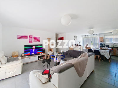 Maison - 88 m² - 4 pièces