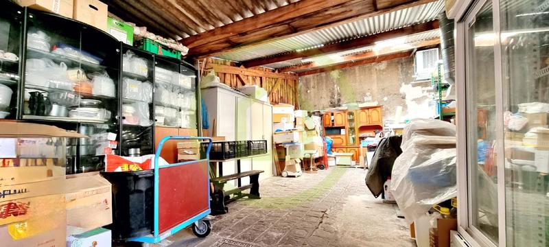 Local d'activités - 7 pièces