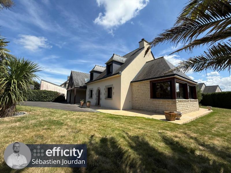 Maison - 187 m² - 6 pièces