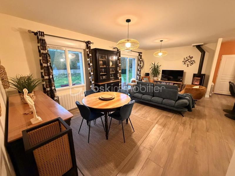 Maison - 105 m² - 5 pièces