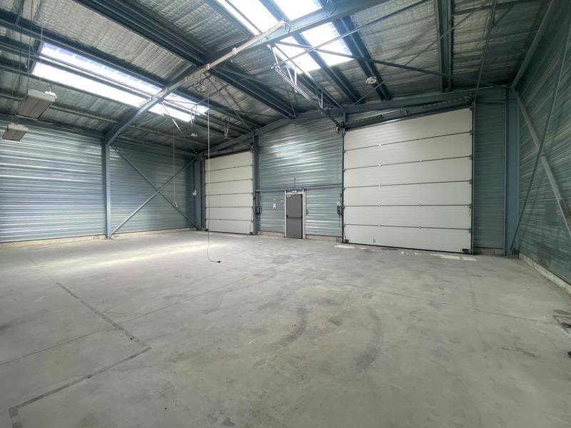 Bureau - 230 m² - 4 pièces