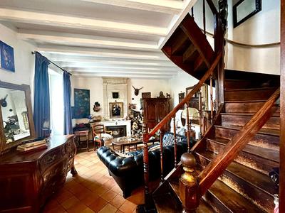 Maison - 140 m² - 5 pièces