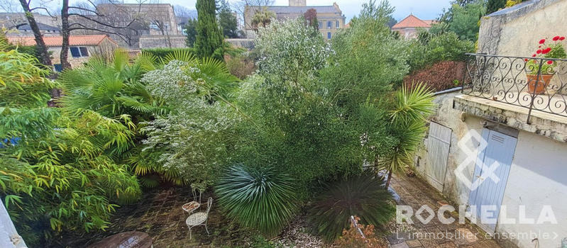 Maison ancienne - 320 m² - 10 pièces