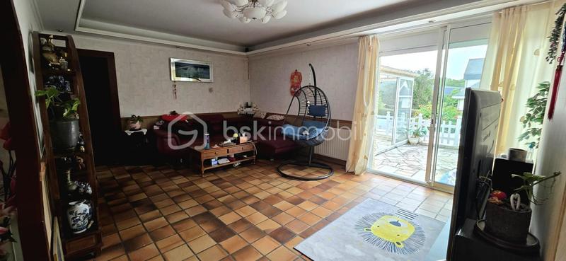 Maison - 263 m² - 10 pièces