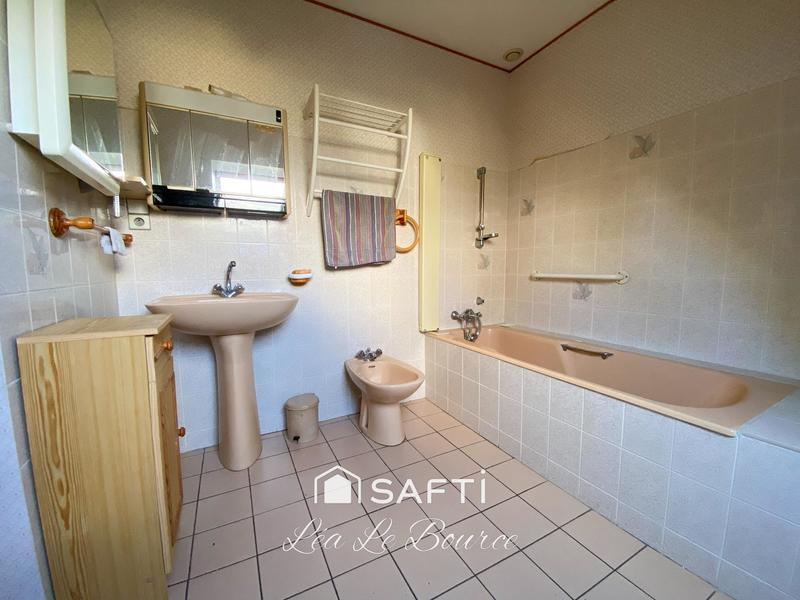 Maison - 140 m² - 7 pièces