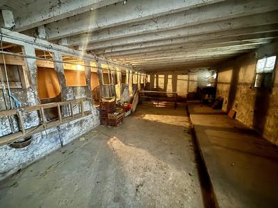 Appartement - 122 m² - 6 pièces