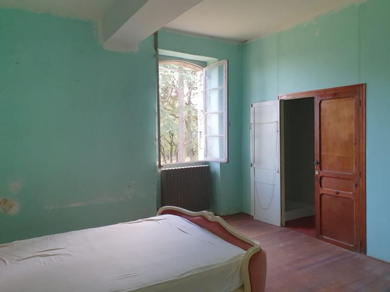 Maison - 300 m² - 10 pièces