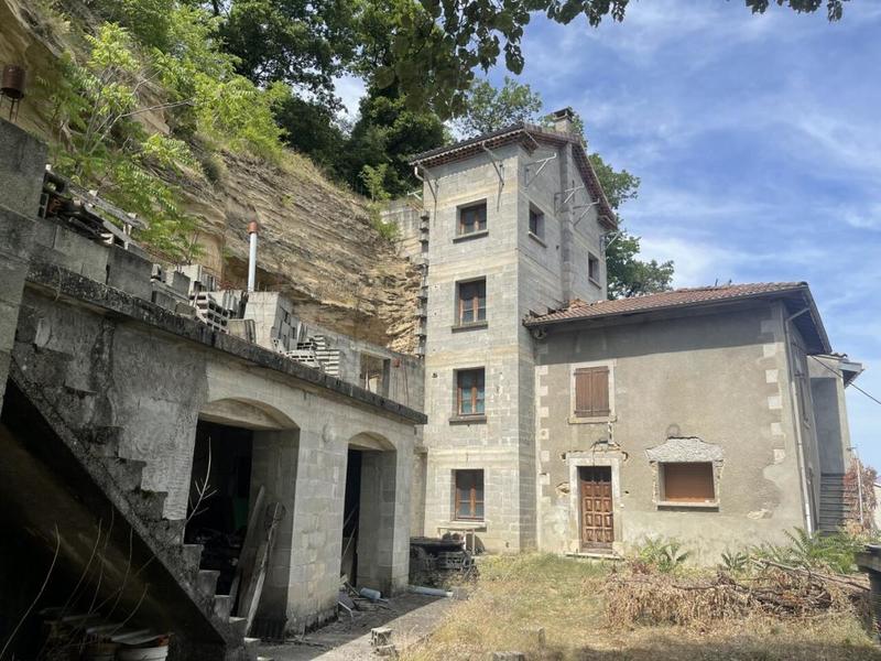 Maison de village - 106 m² - 3 pièces