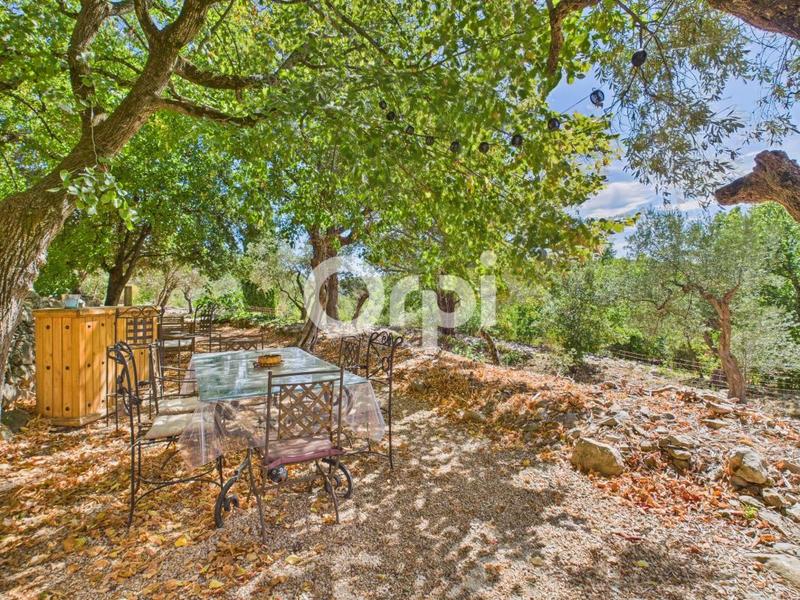 Mas - 188 m² - 4 pièces