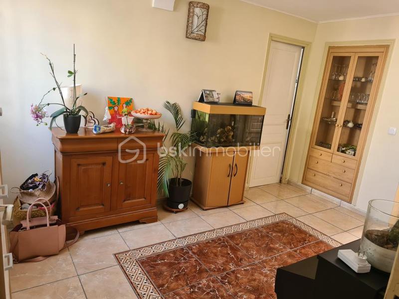 Maison - 151 m² - 8 pièces