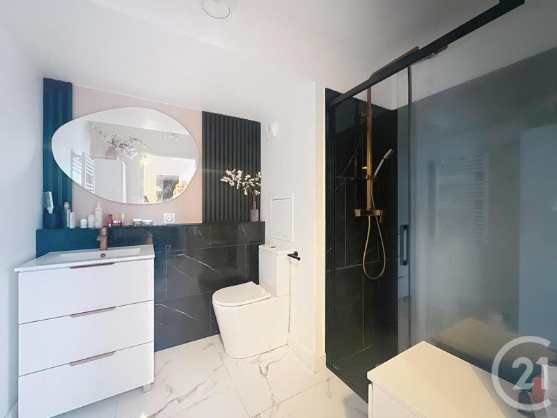 Duplex - 98 m² - 5 pièces