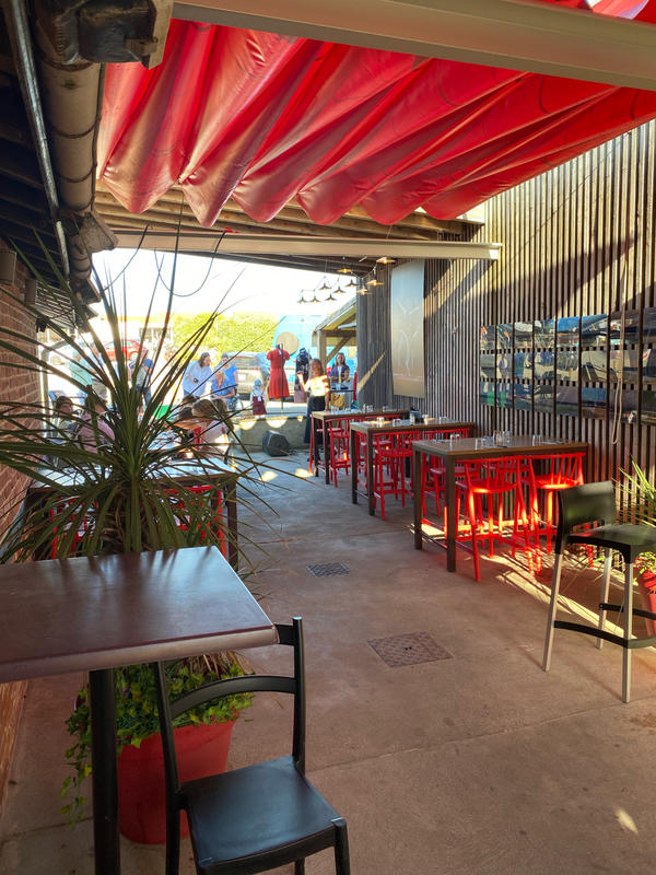 Local commercial - 153 m²