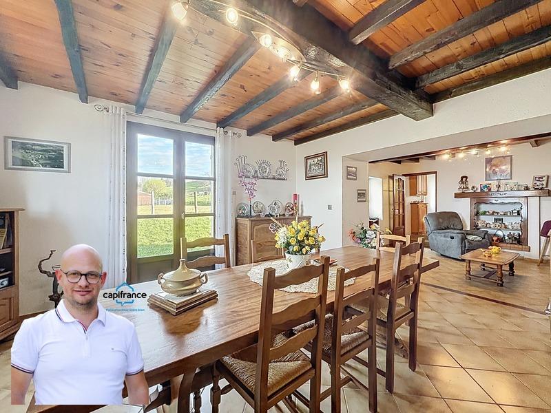 Maison - 100 m² - 5 pièces