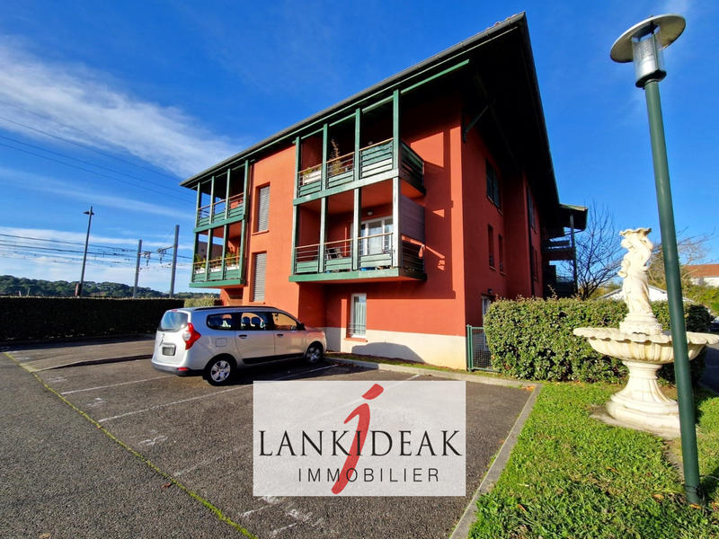 Appartement - 67 m² - 3 pièces