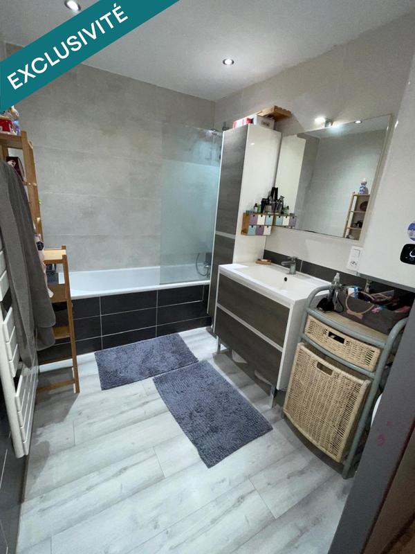 Maison - 77 m² - 3 pièces