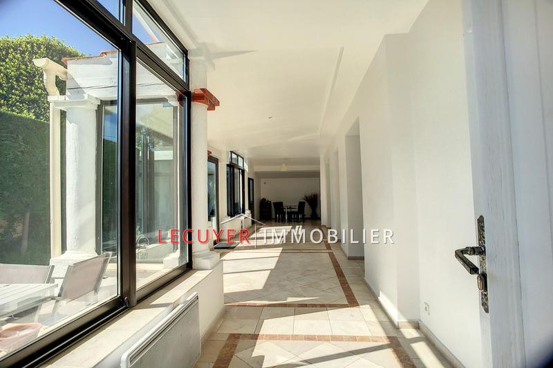 Appartement - 151 m² - 5 pièces