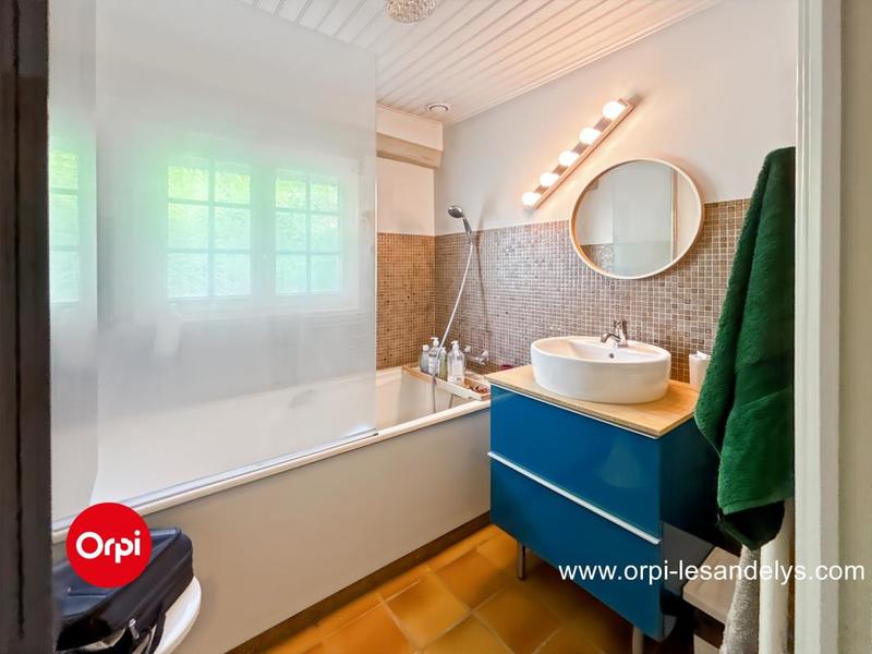 Maison - 180 m² - 8 pièces