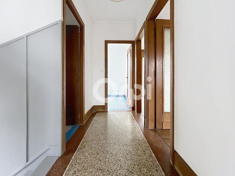 Maison - 88 m² - 4 pièces