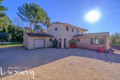 Maison d'architecte - 166 m² - 5 pièces