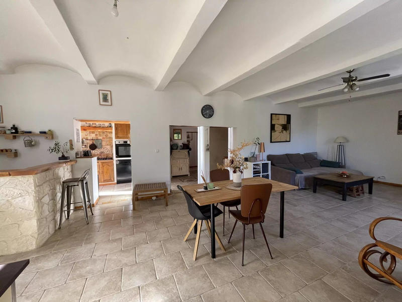 Maison ancienne - 195 m² - 8 pièces