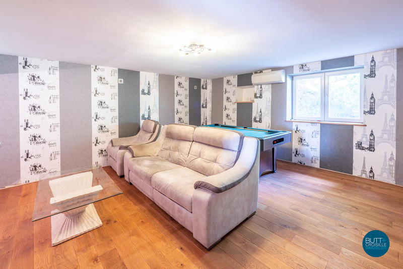 Ferme - 240 m² - 9 pièces