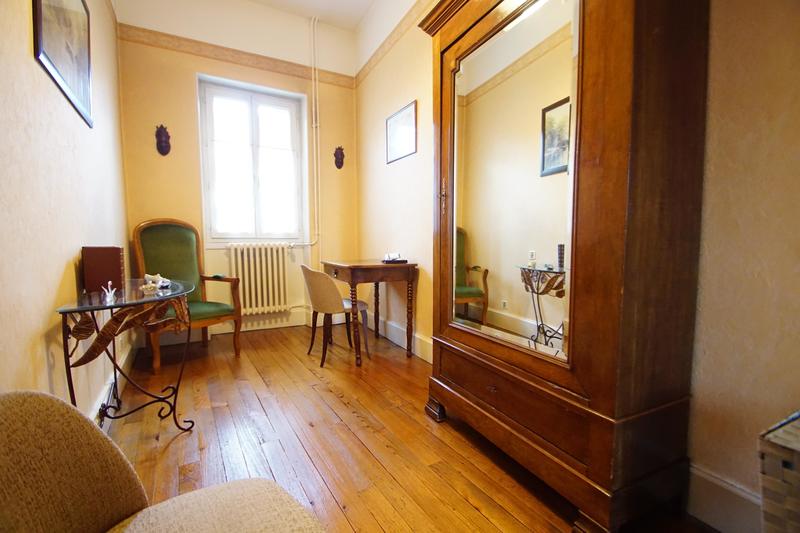 Viager - Maison de ville - 155 m² - 7 pièces