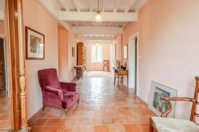 Propriété - 520 m² - 13 pièces