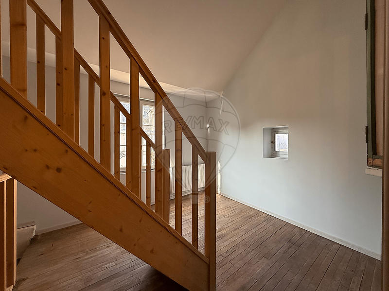 Immeuble - 56 m² - 3 pièces