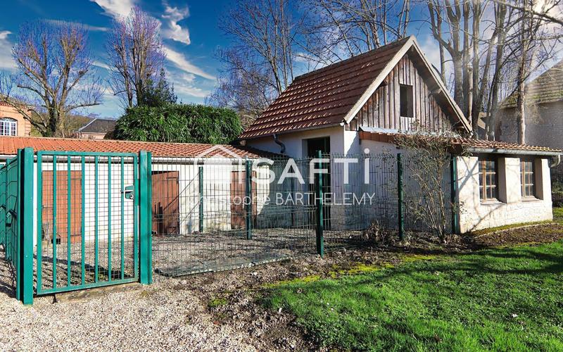 Maison - 220 m² - 8 pièces