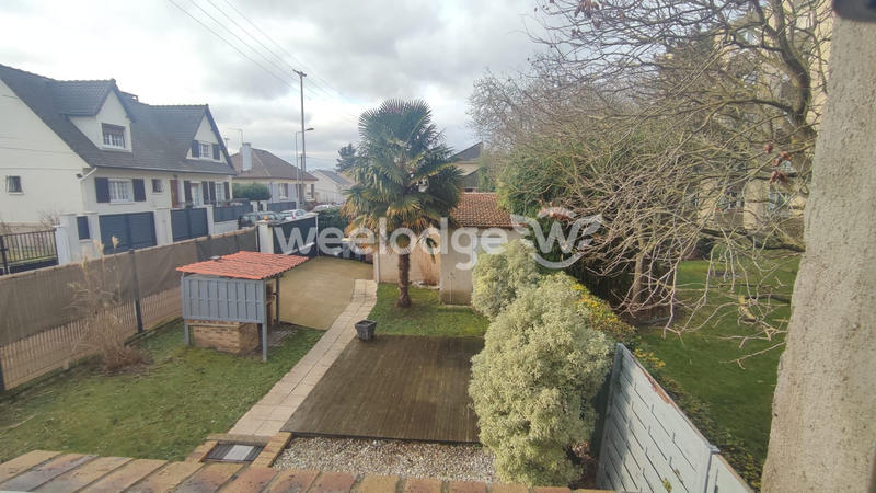 Maison - 104 m² - 5 pièces