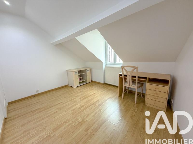 Maison de ville - 90 m² - 4 pièces