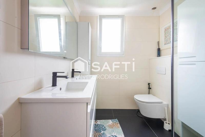 Maison - 159 m² - 4 pièces