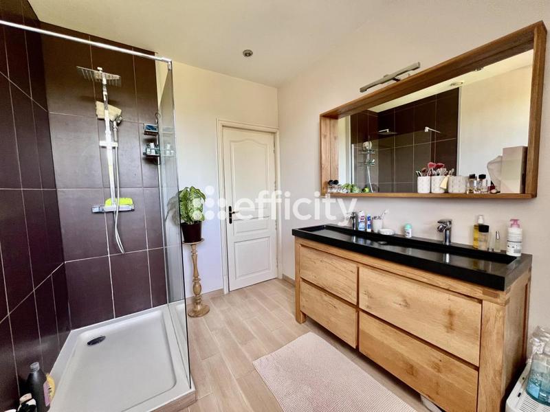 Appartement - 130 m² - 6 pièces