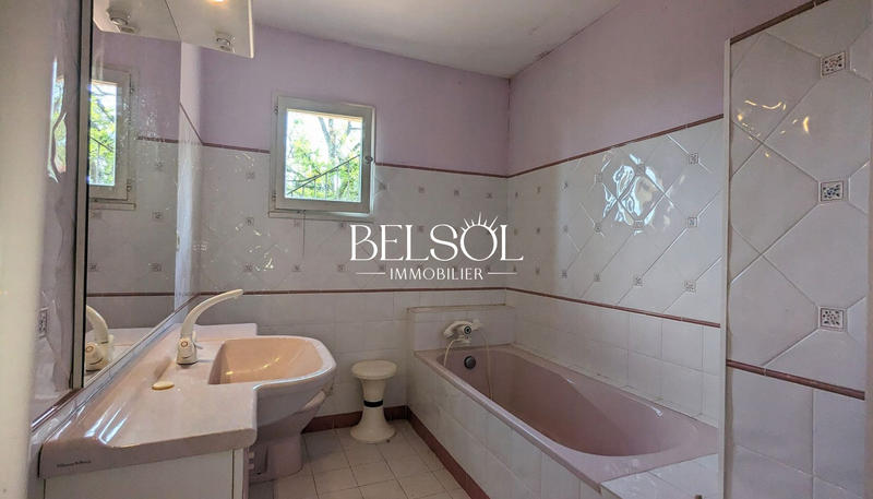 Maison - 184 m² - 6 pièces