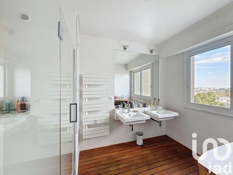 Appartement - 140 m² - 5 pièces