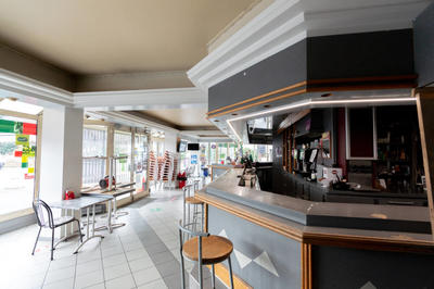 Fonds de commerce - 220 m²