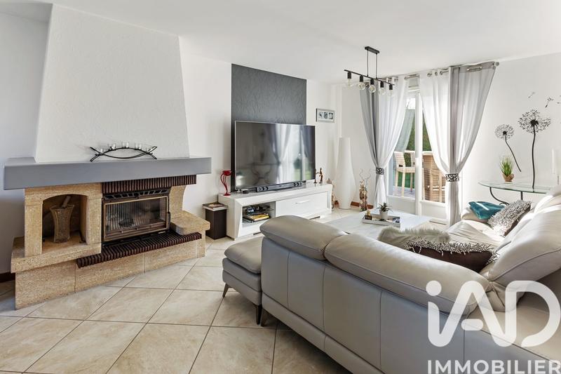 Maison - 88 m² - 4 pièces