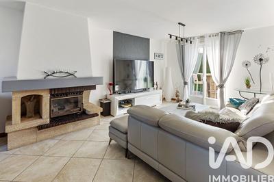 Maison - 88 m² - 4 pièces