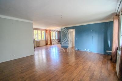 Appartement - 92 m² - 4 pièces