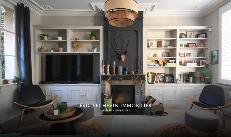 Maison bourgeoise - 203 m² - 12 pièces