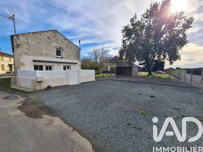 Maison de village - 92 m² - 6 pièces