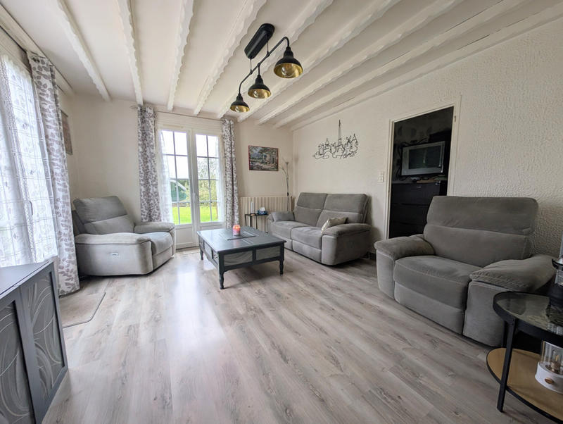 Maison - 104 m² - 5 pièces