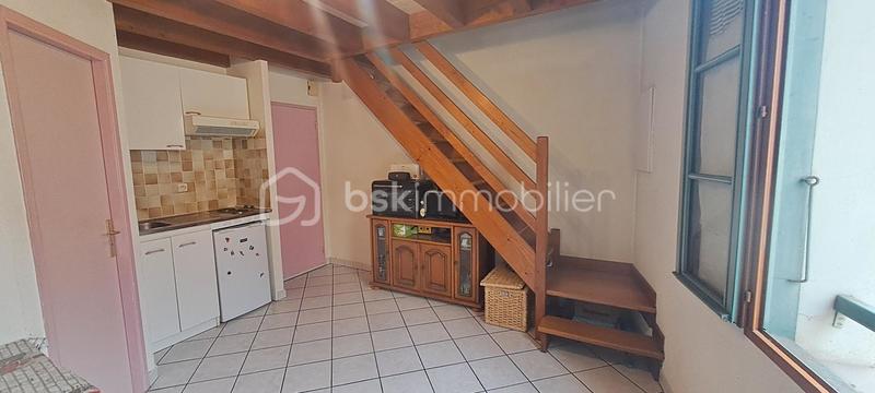 Immeuble - 379 m² - 19 pièces