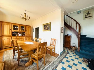 Villa - 121 m² - 6 pièces