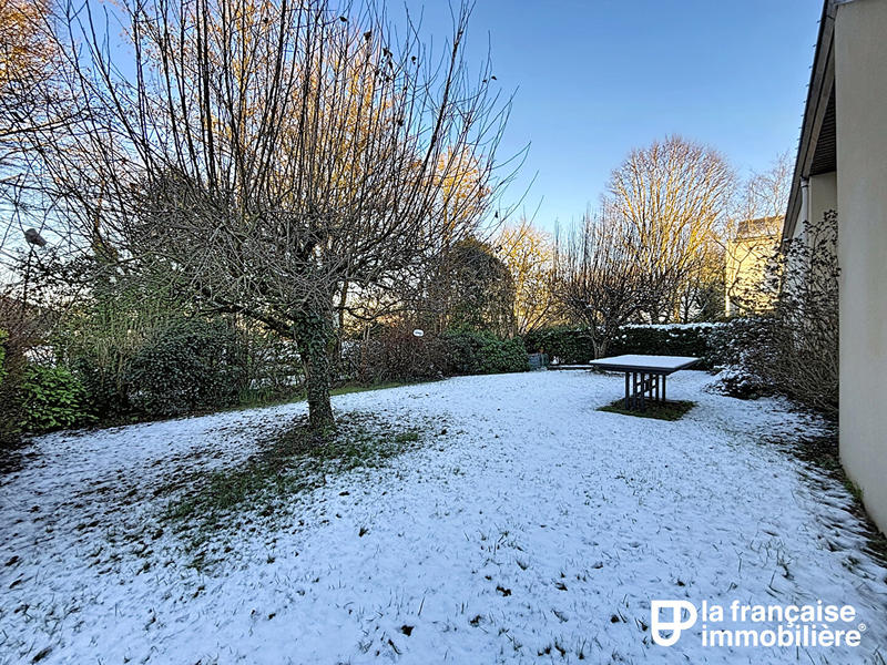 Maison - 161 m² - 8 pièces